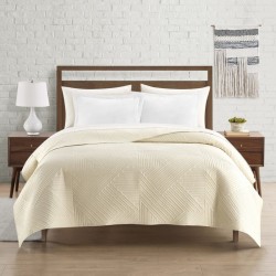 Шалте, Тамара, екрю